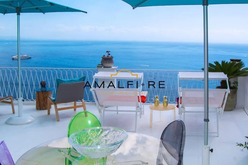 Penelope Amalfi Coast Atticヴィラ 0*,