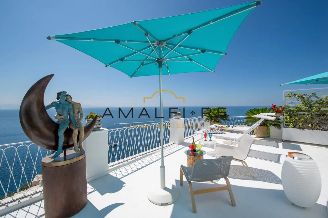 בית נופש הוילה Penelope Amalfi Coast Attic